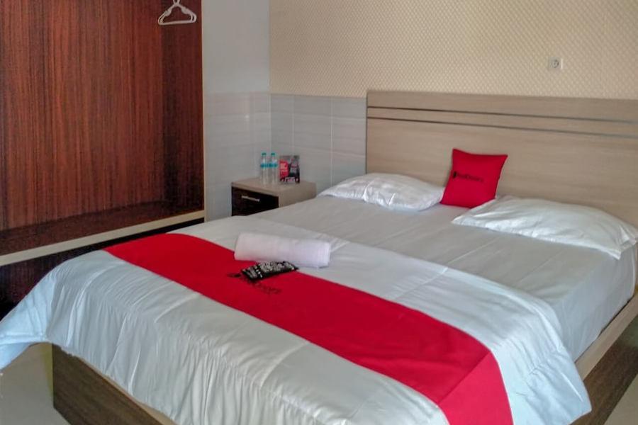 Палу: RedDoorz @ Tinggede Area Palu