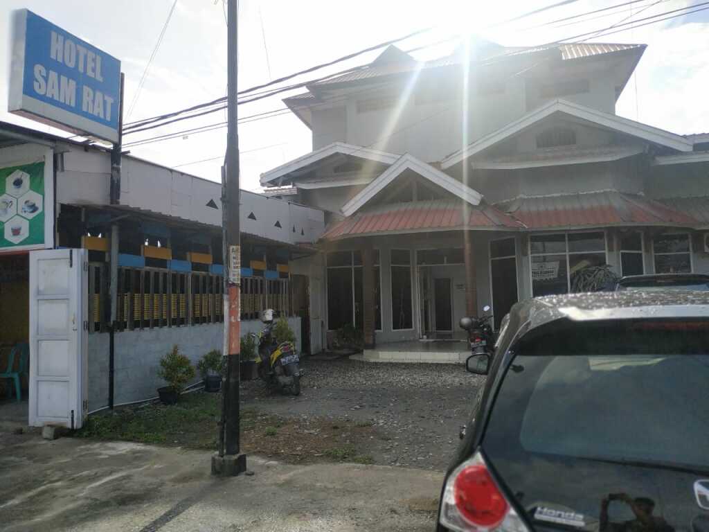 Палу: Hotel Samrat Palu