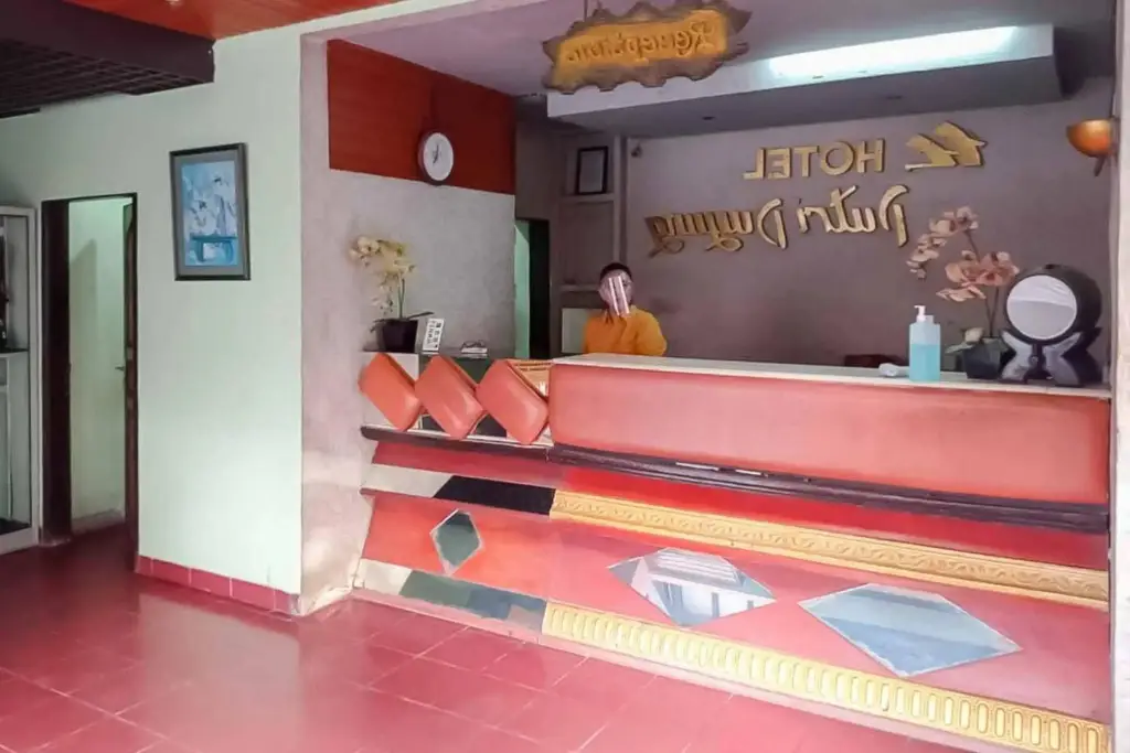 Аньер: RedDoorz Plus near Tugu Mercusuar Anyer