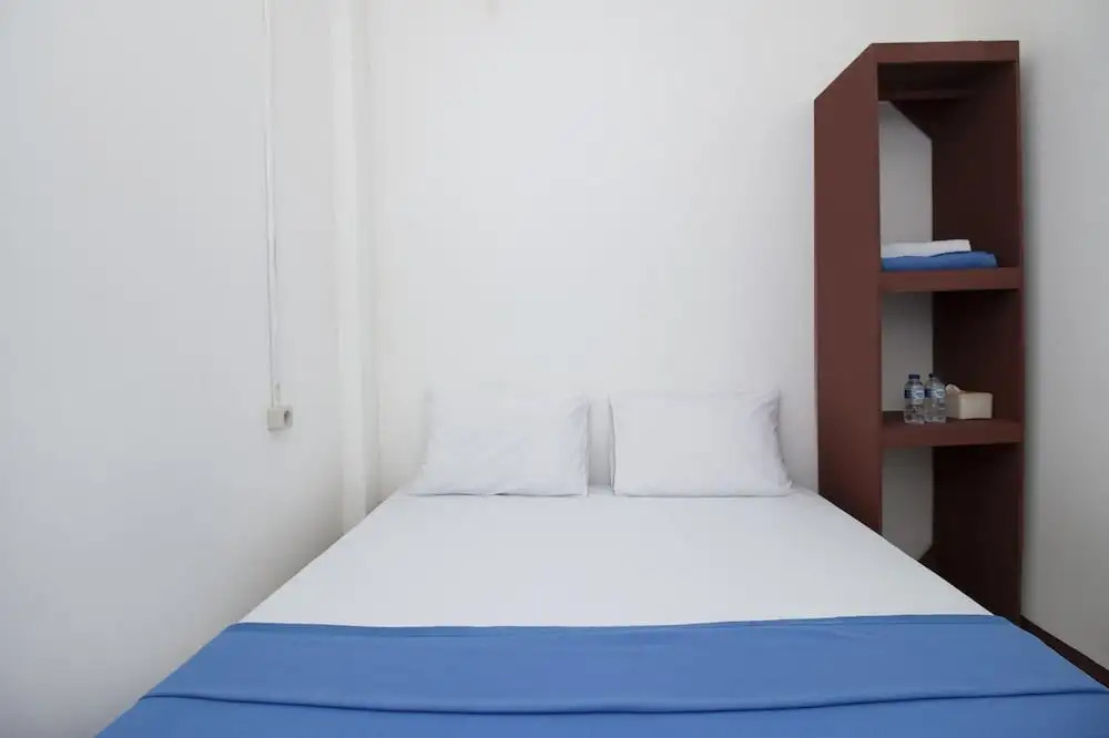 Бандунг: RedDoorz near Riau Junction Mall 2