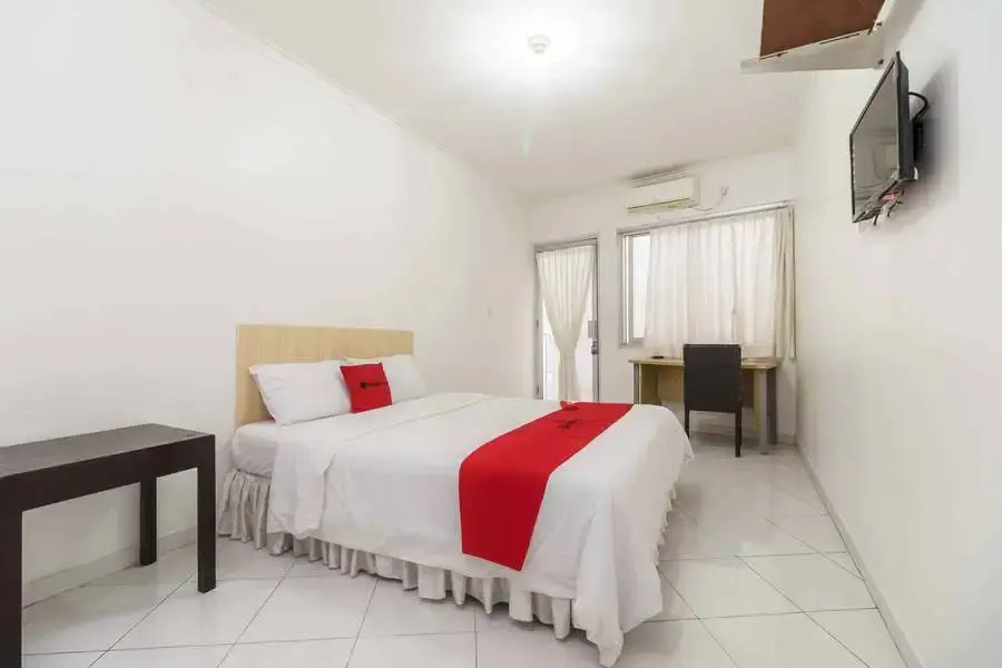 Джакарта: RedDoorz Syariah near Ragunan Zoo 3