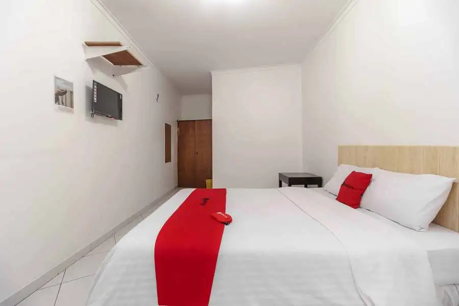 Джакарта: RedDoorz Syariah near Ragunan Zoo 3
