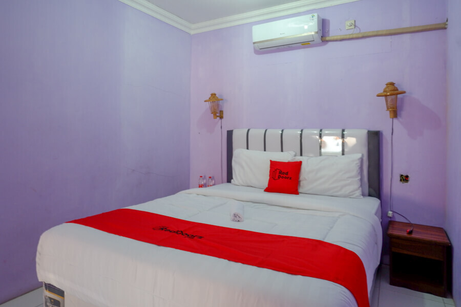 Кебумен: RedDoorz near Goa Jatijajar 2