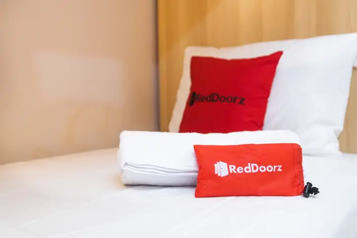 Маланг: RedDoorz Hostel @ Malang City Center 2