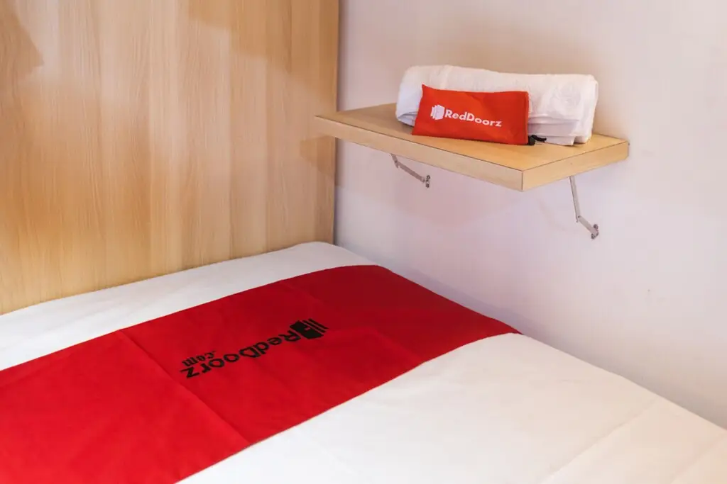 Маланг: RedDoorz Hostel @ Malang City Center 2