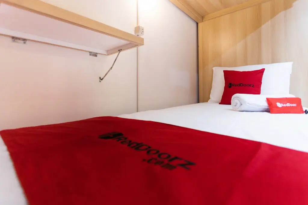 Маланг: RedDoorz Hostel @ Malang City Center 2
