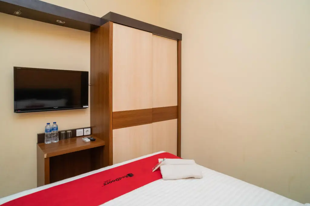 Чиребон: RedDoorz Syariah Plus near Cirebon Super Block Mall 2