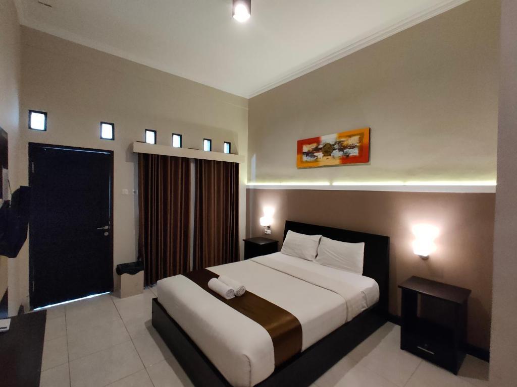 Матарам: Hotel Orizatha