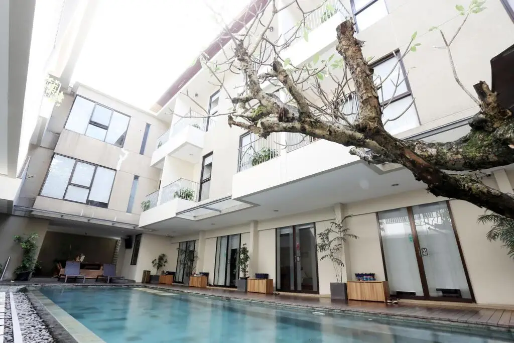 Куруг: M Pavilion Karawaci