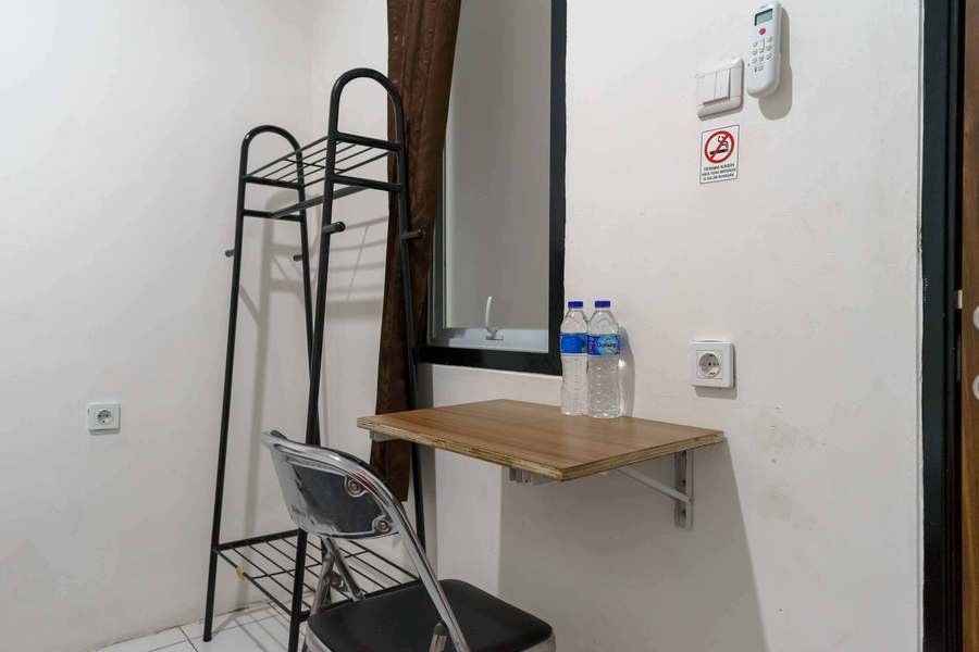 Серанг: RedDoorz near Alun Alun Kota Serang