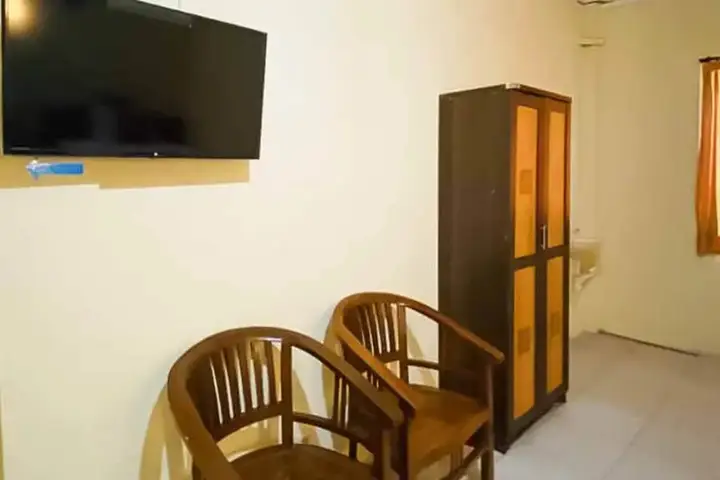 Сурабая: RedDoorz Syariah near T1 Juanda Airport 2