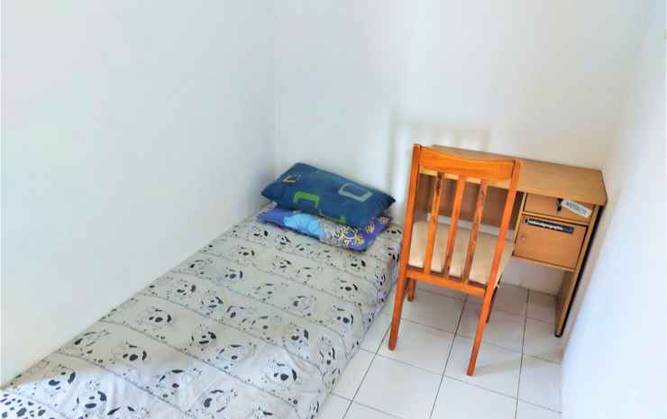 Депок: Guesthouse Maura