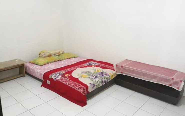 Сурабая: Kost Harian Syariah Pak Didik Margorejo