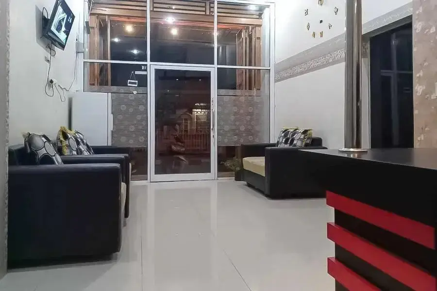 Сунгаи Пенух: Hotel Dheadita Sungai Penuh RedPartner