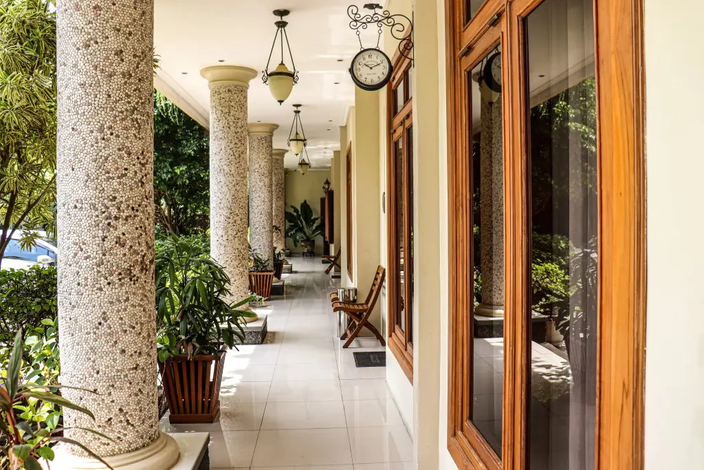 Проболинго: Paseban Sena Ballroom and Boutique Hotel