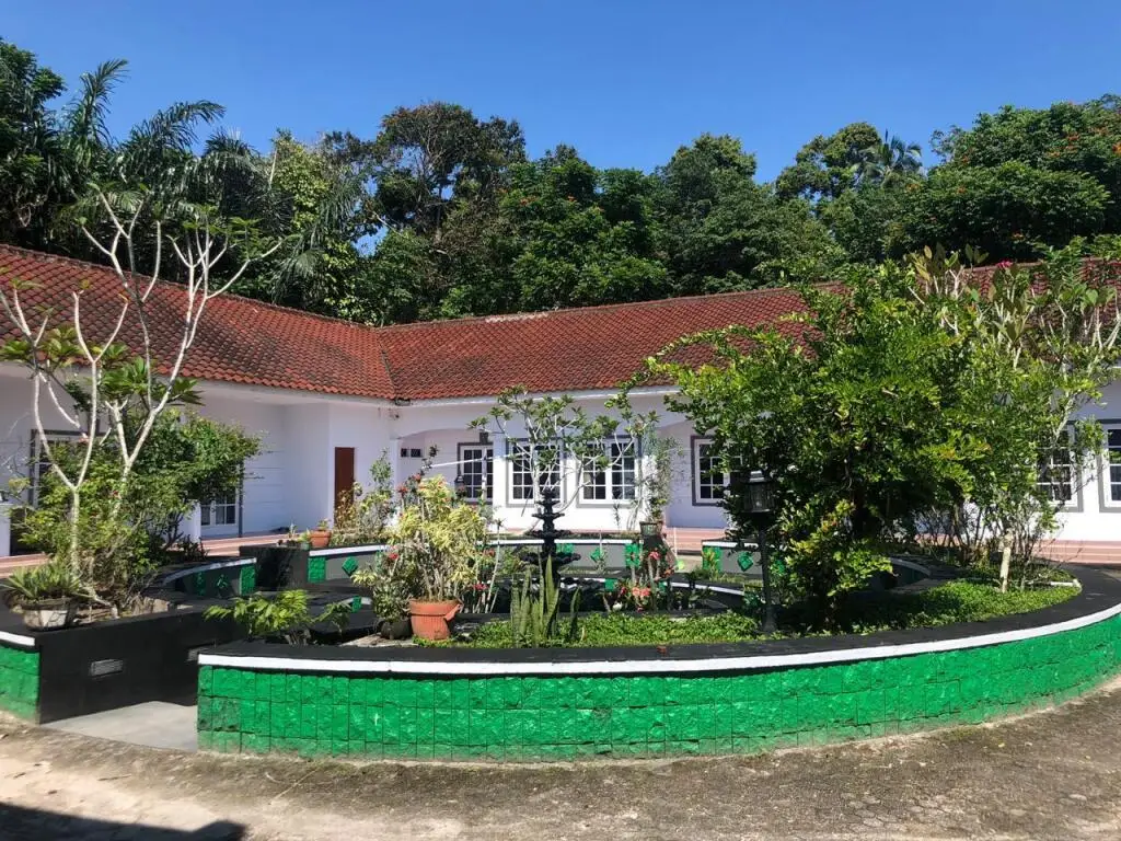 Белитунг: Hotel Purnama