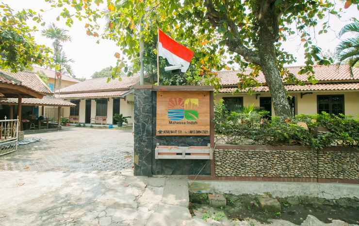 Сисолок: RedDoorz @ Pantai Pelabuhan Ratu 2