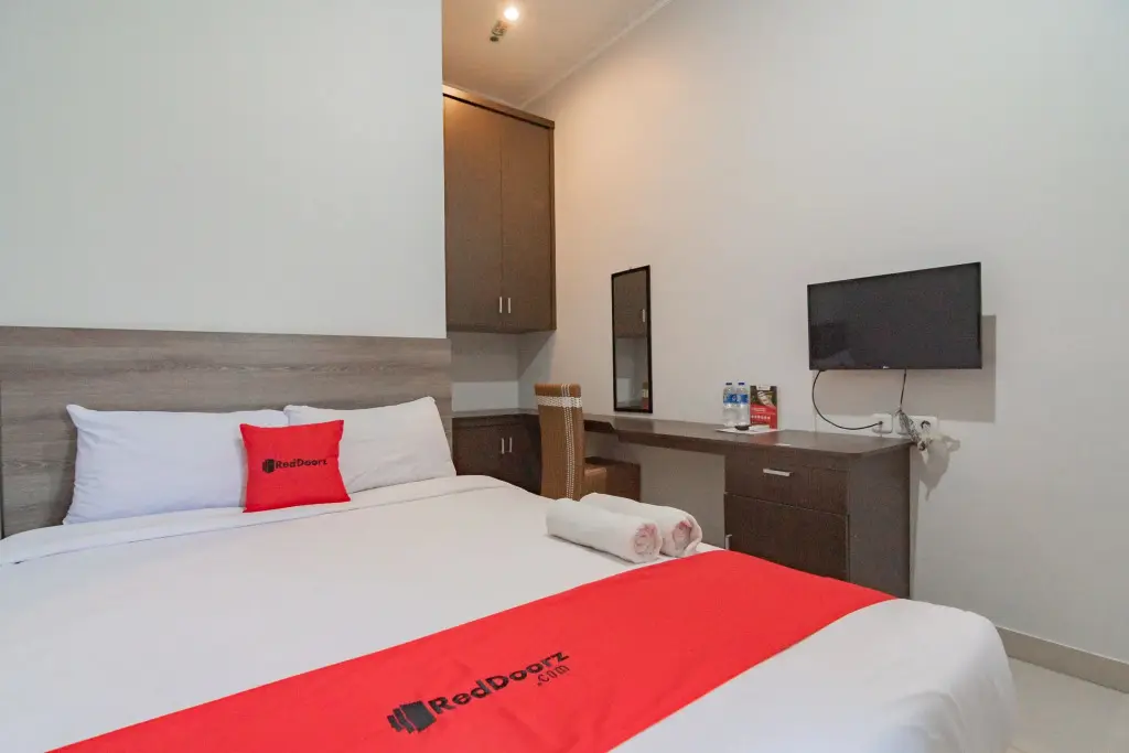 Чиребон: RedDoorz Syariah Plus @ Tuparev Cirebon 3