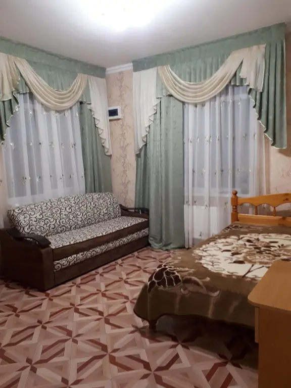 Кабардинка: Гостевой дом Южный дворик на Партизанской