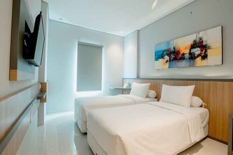 Гресик: Front One Hotel Gresik