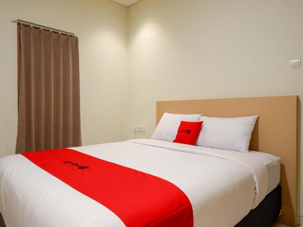 Семаранг: RedDoorz near Exit Tol Banyumanik 2
