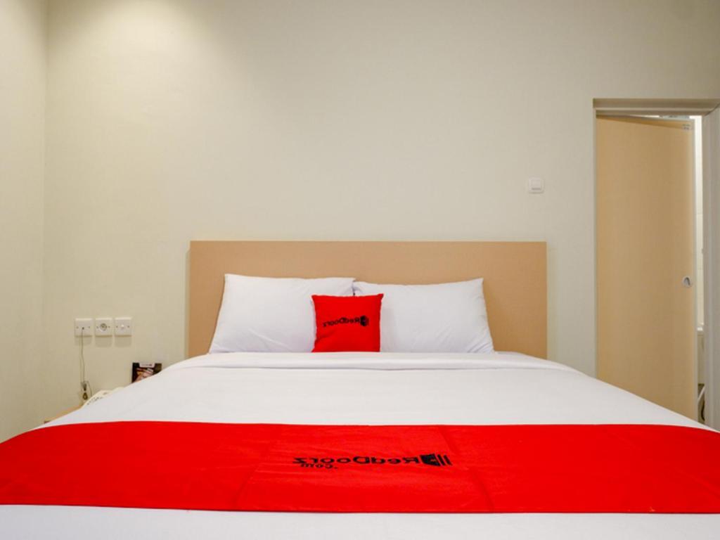 Семаранг: RedDoorz near Exit Tol Banyumanik 2