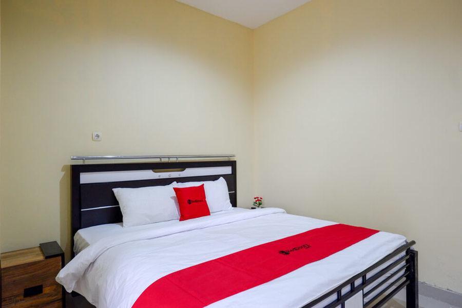 Чилачап: RedDoorz @ Jalan Bali Cilacap