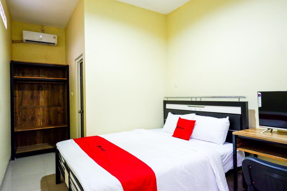 Чилачап: RedDoorz @ Jalan Bali Cilacap