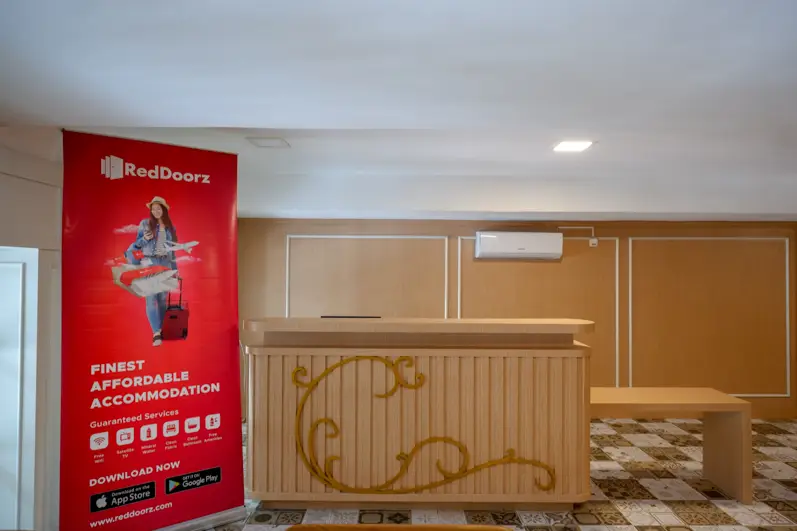 Семаранг: RedDoorz Plus @ Madukoro Raya Semarang