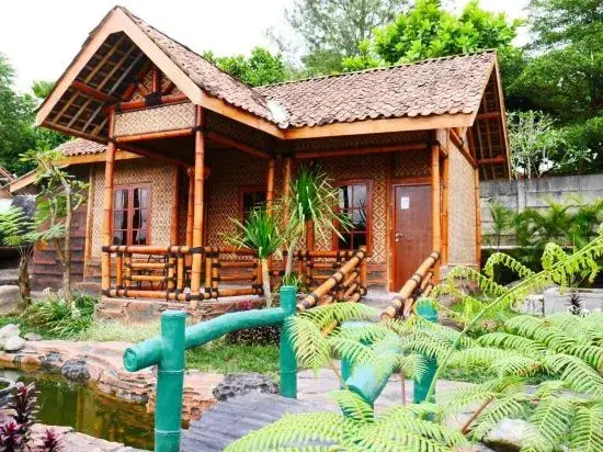 Пакем: D'Kaliurang Resort & Convention