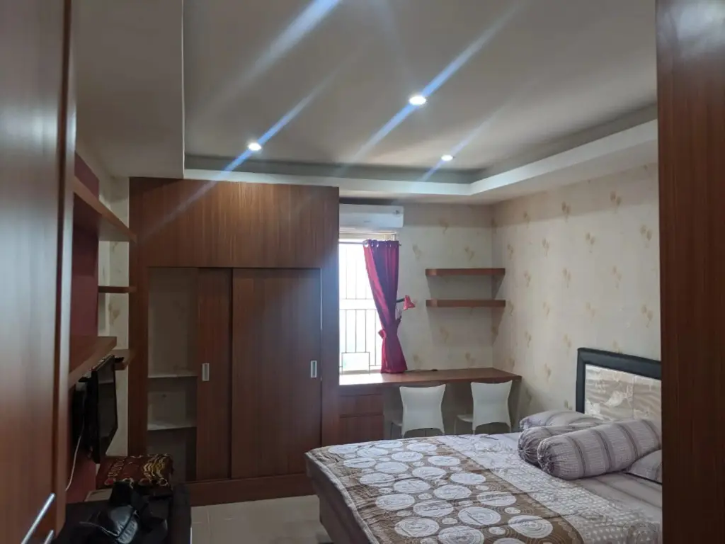 Сумеданг: Pinewood Apartment by Vial