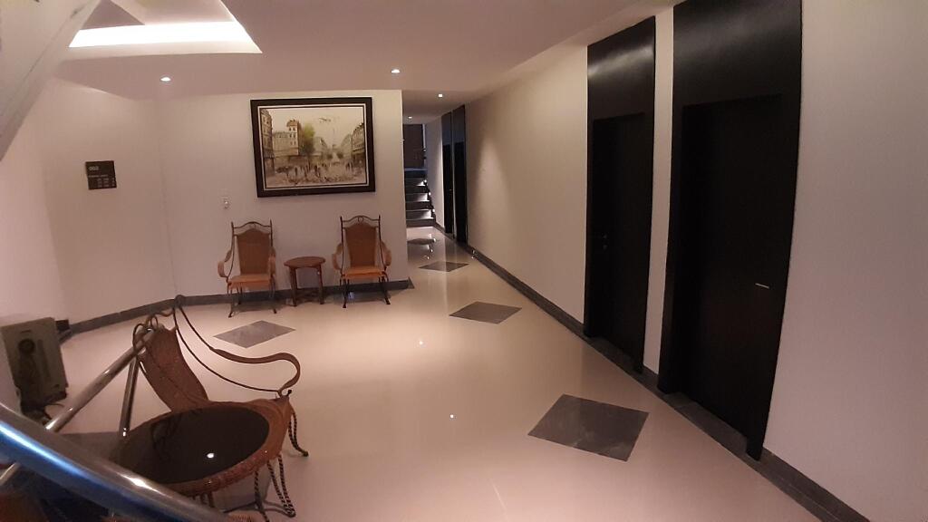Медан: New Hotel Gentala