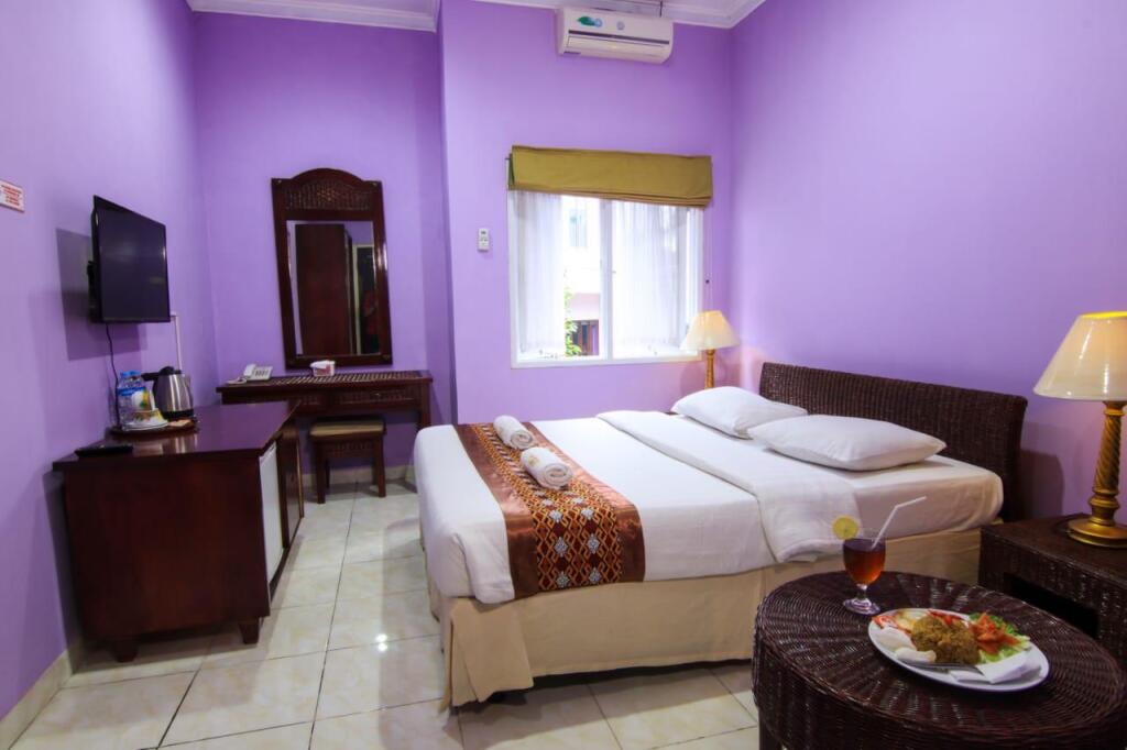 Чипанас: Signature Hotel Cipanas