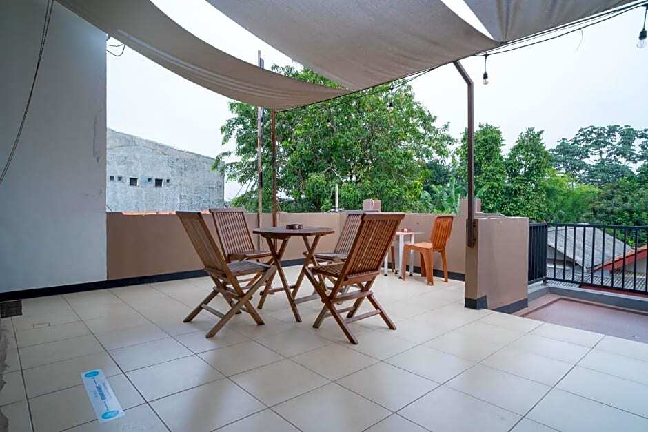 Бекаси: RedDoorz Syariah near Kota Cinema Mall Jatiasih