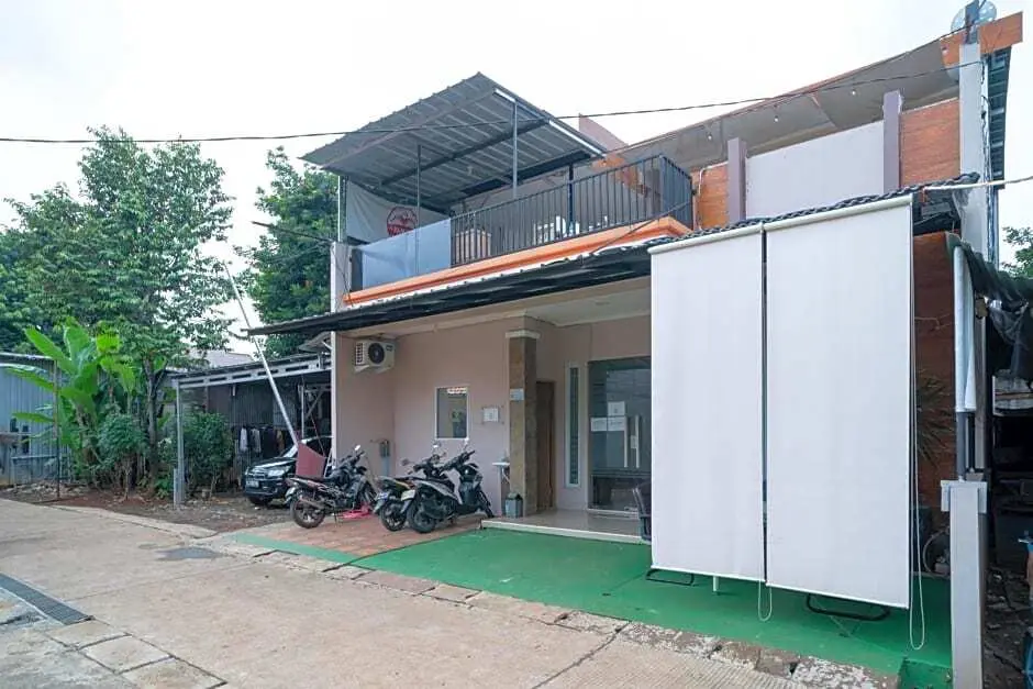 Бекаси: RedDoorz Syariah near Kota Cinema Mall Jatiasih