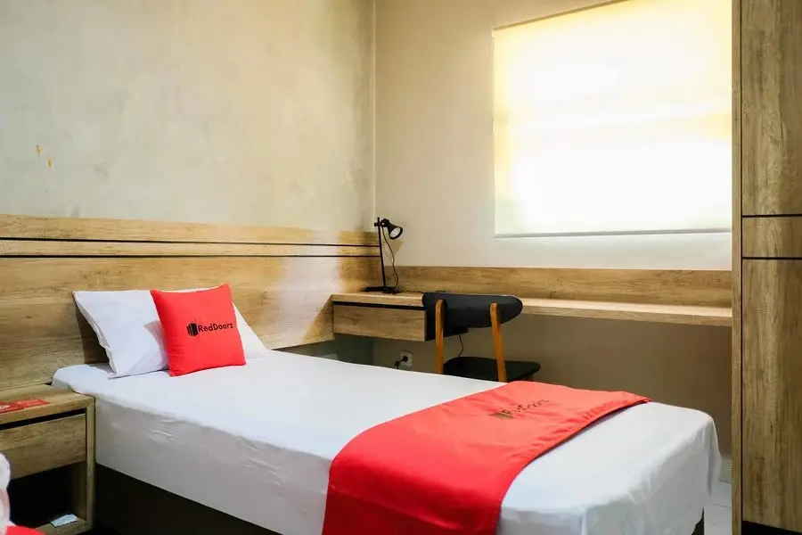 Депок: RedDoorz  near Trans Studio Mall Cibubur 3