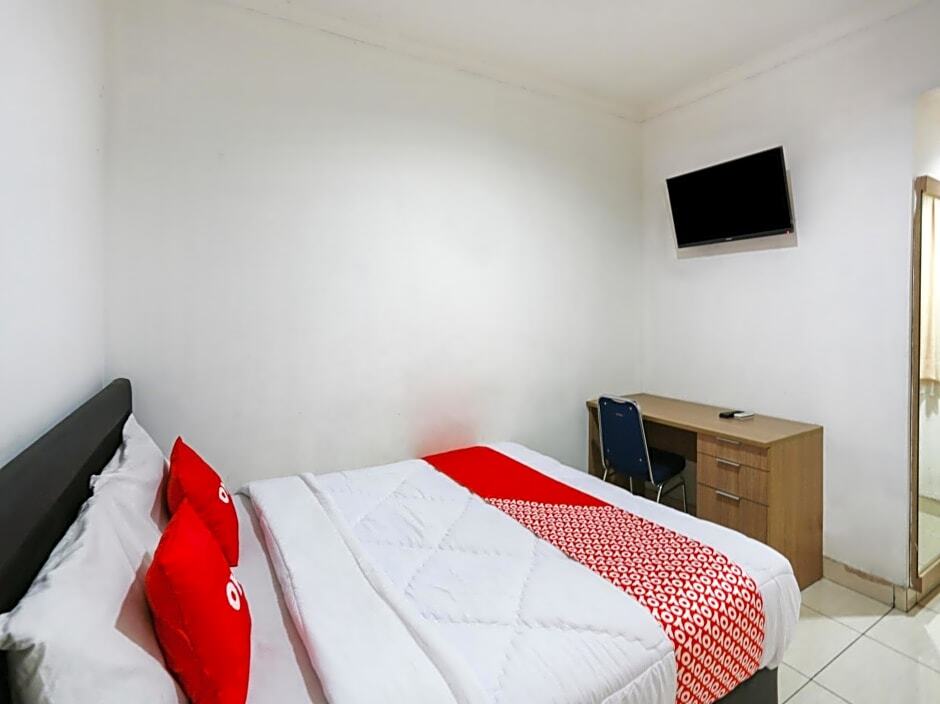 Куруг: OYO 4008 E Paviliun Karawaci