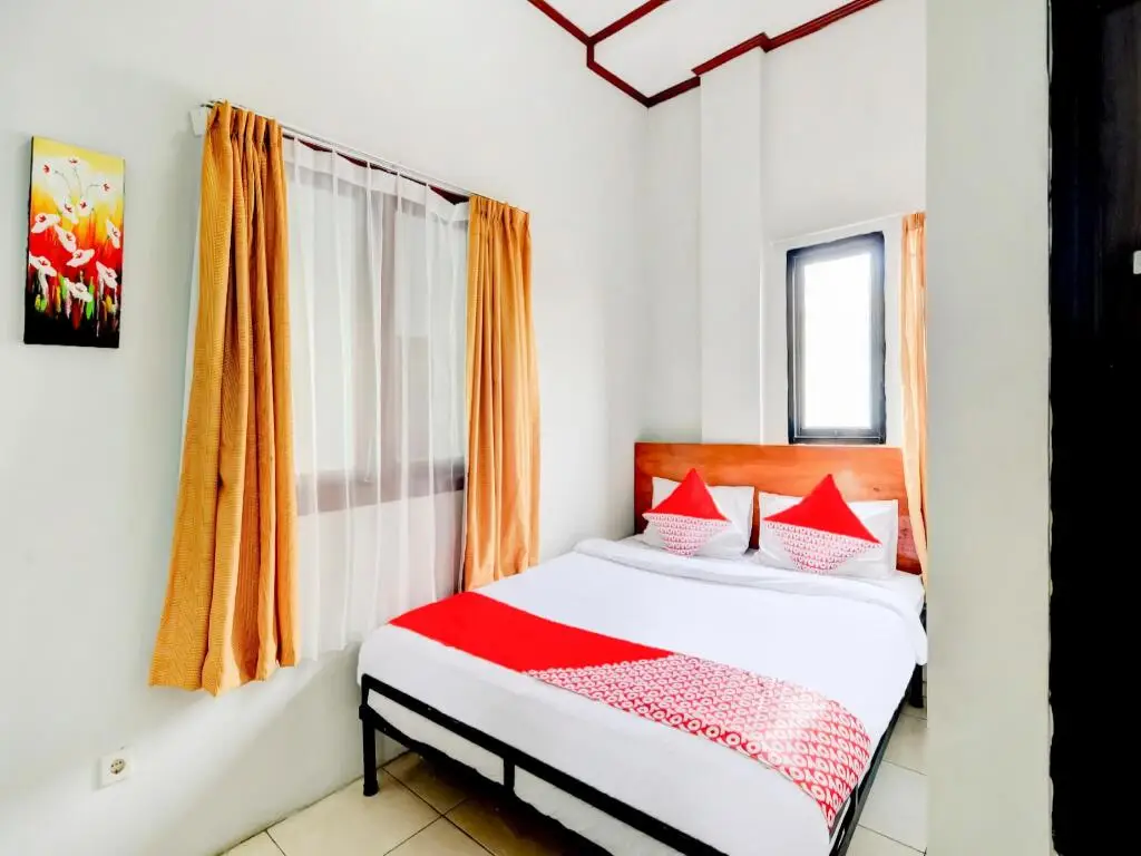 OYO 90048 Teratai Bekasi Guesthouse — фото 1