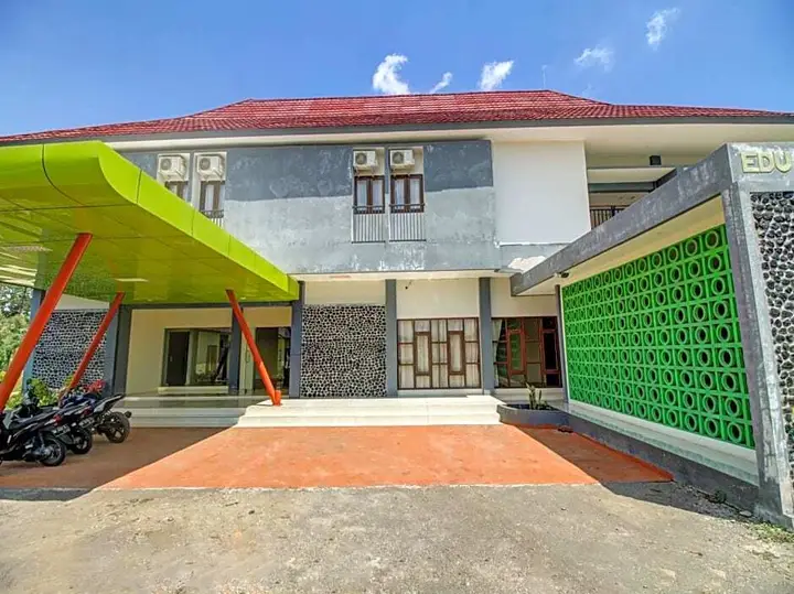 Jerowaru: OYO 3812 Edutel Sade Raya Kuta Hotel Lombok