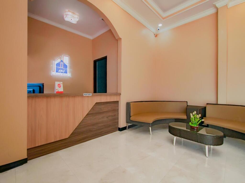 Маланг: OYO 3909 Arg Guest House Syariah