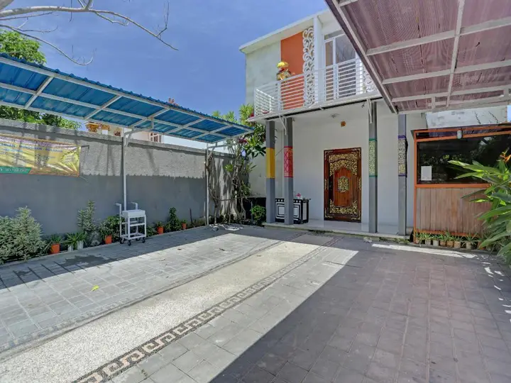 Денпасар: OYO 3856 Tizta Suites Bali