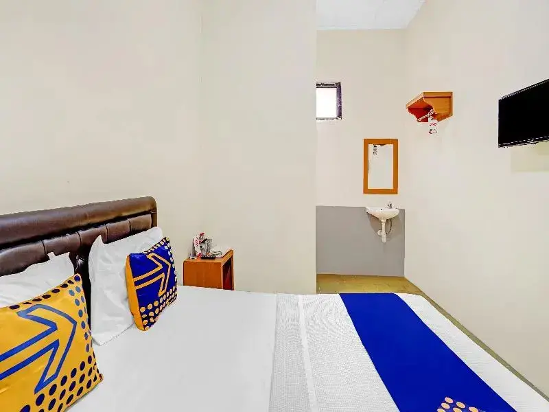 Сурабая: SPOT ON 90098 Anak Mama Guesthouse