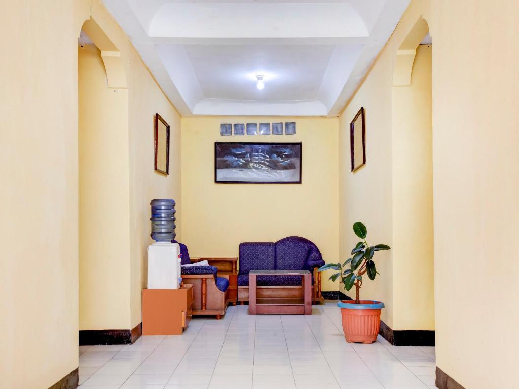Читарингул: OYO 90114 New Cipayung Asri Hotel