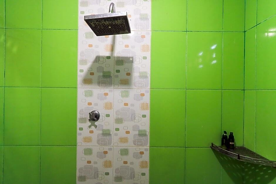 Баньюванги: SPOT ON 2332 D'green Homestay