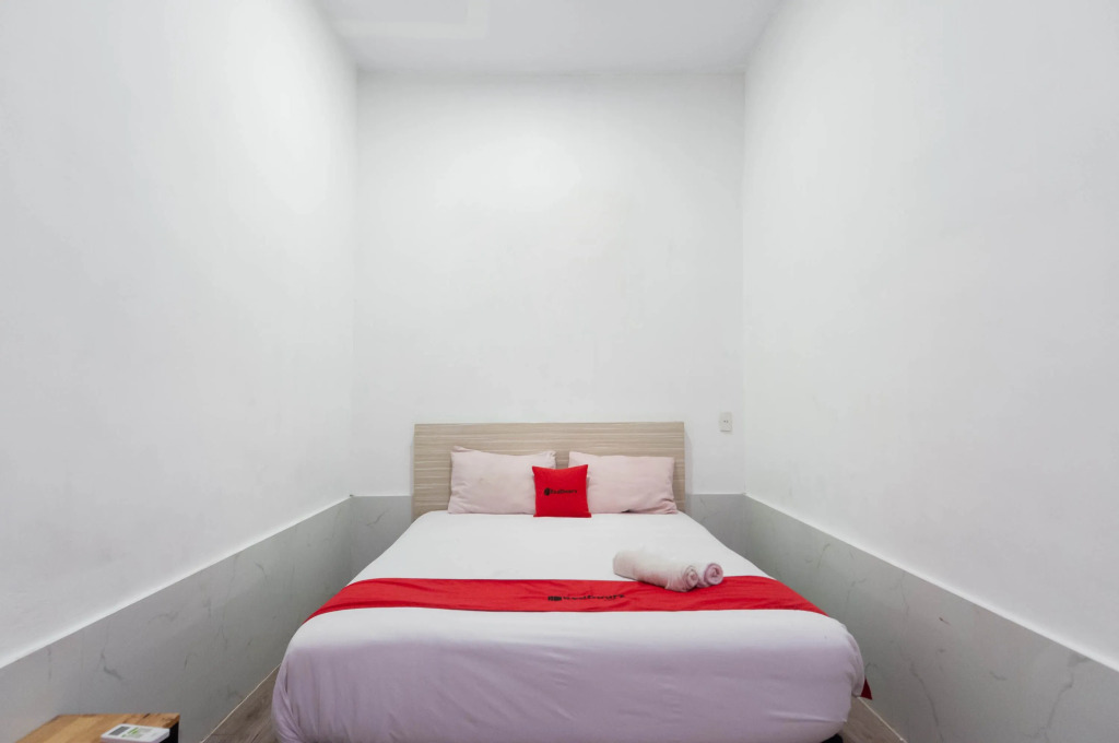Медан: RedDoorz @ Jalan Asia Medan