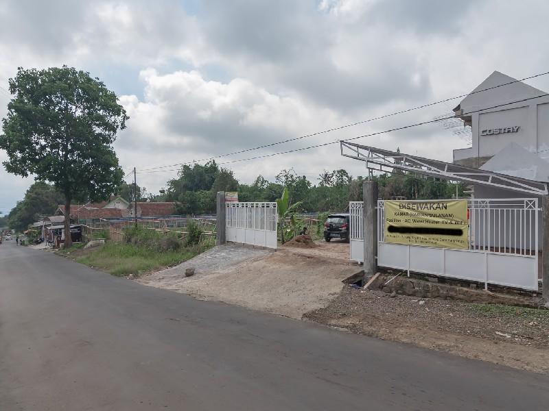 Барос: RedDoorz Syariah near Wisata Situ Gunung Sukabumi