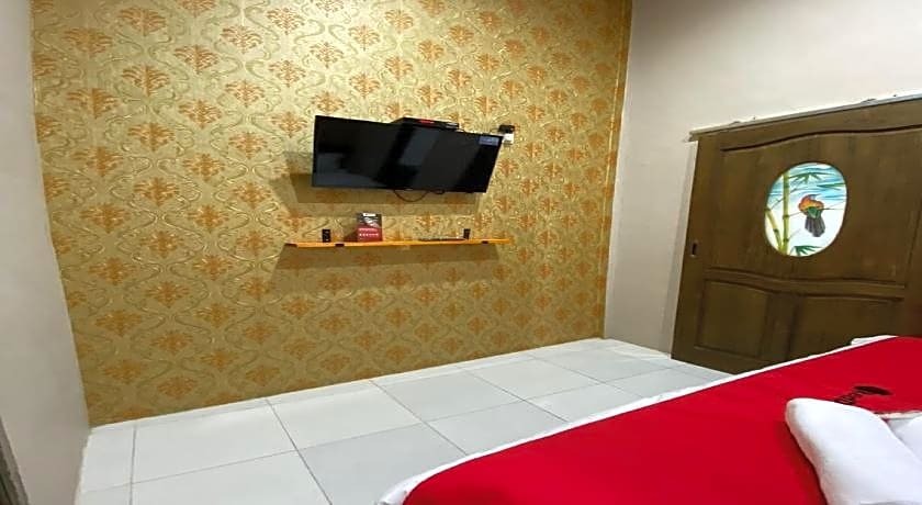 Моджокерто: RedDoorz near Mojokerto Train Station