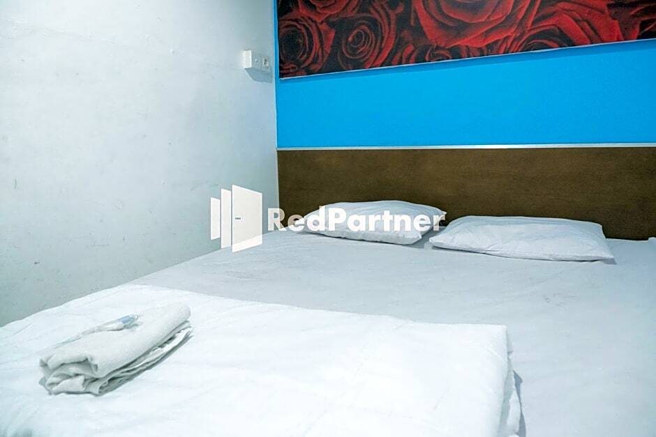Депок: House Of Joy Sopalan RedPartner