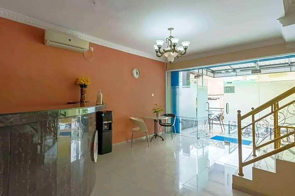Батам: Queen Inn Batam RedPartner
