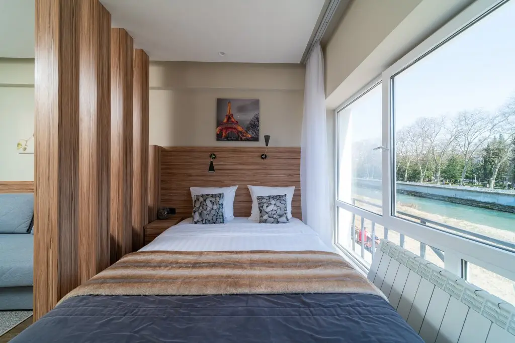 Сочи: Апартаменты Chaykovskogo Red Apartments
